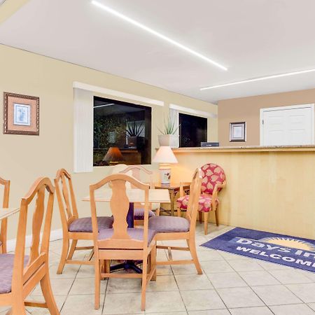 Americas Best Value Inn Айкен Экстерьер фото
