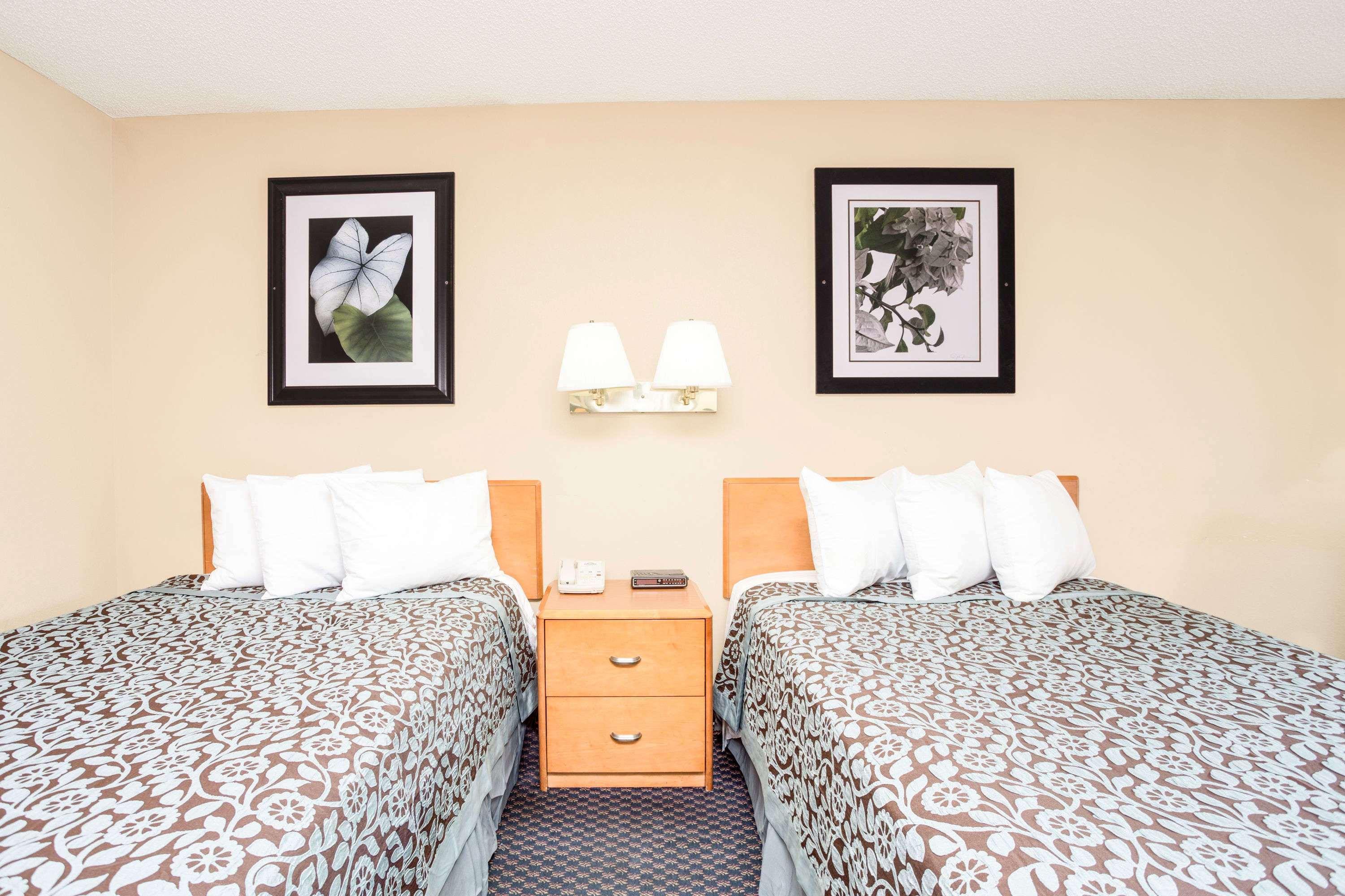 Americas Best Value Inn Айкен Экстерьер фото