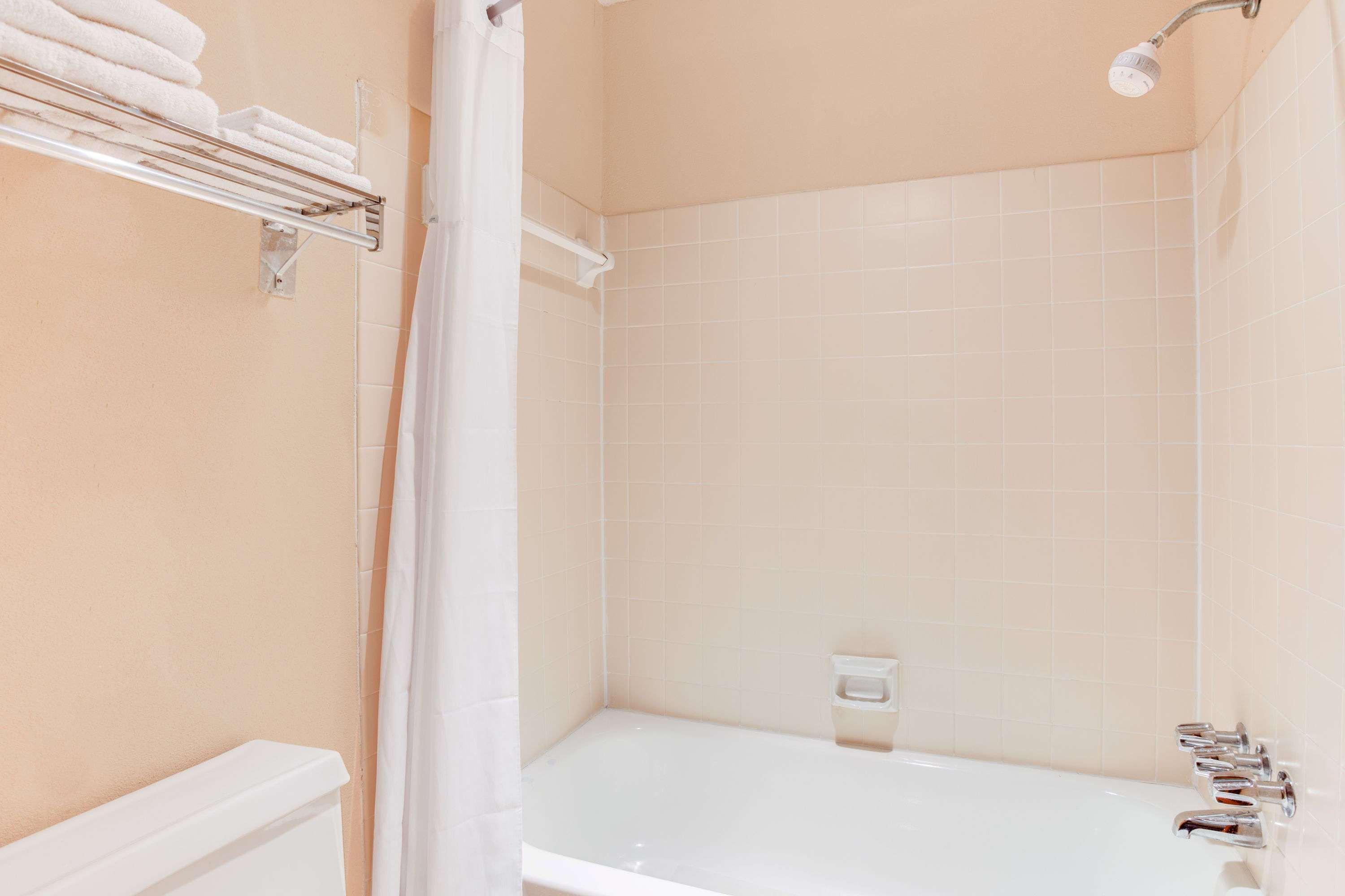 Americas Best Value Inn Айкен Экстерьер фото